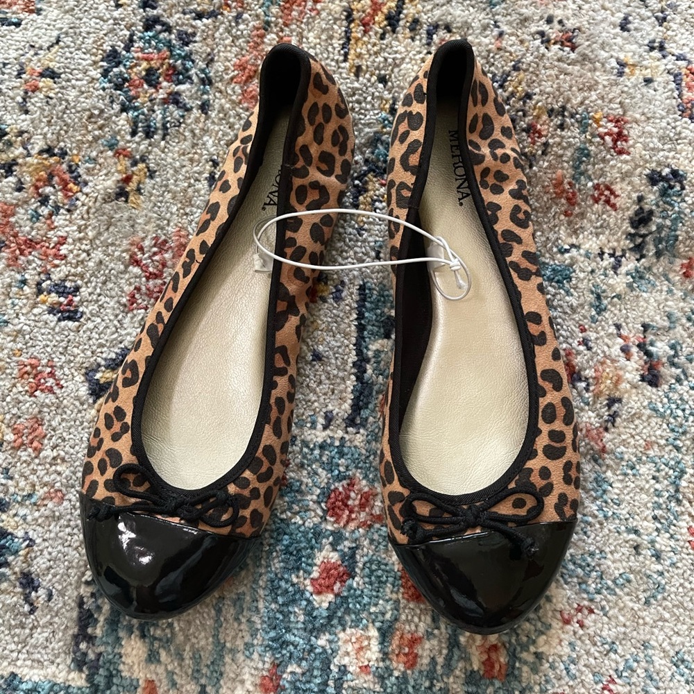 New Merona Leopard Ballet Flats size 8